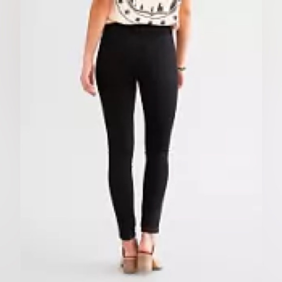 Flying Monkey Black Mid Rise Skinny Jeans size 30R NWT - Picture 2 of 9